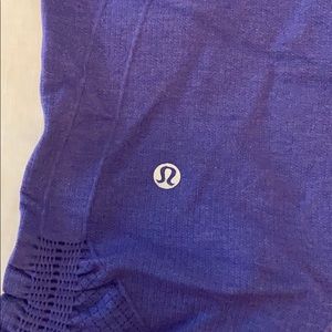 Lululemon Cropped Flow Yoga Leggings. Purple.